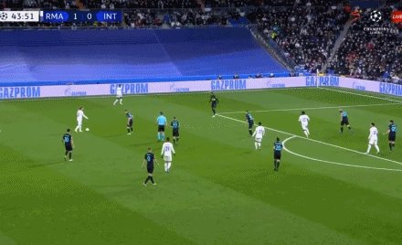 1638918050188041036.gif